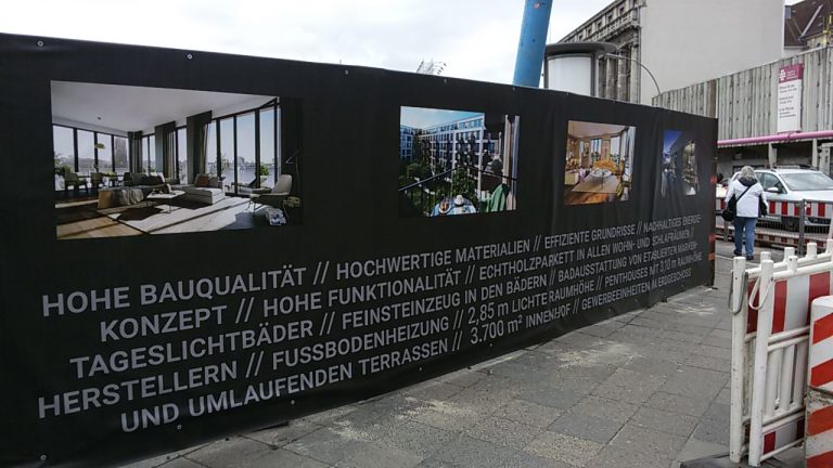 Bauzaunwerbung Berlin