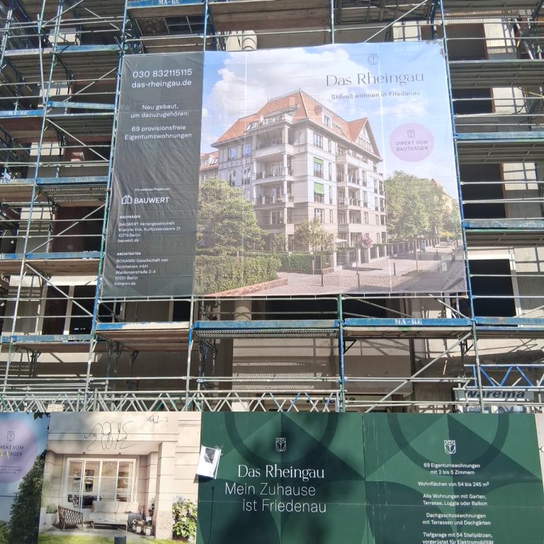 Berlin Bauschild Center Gerüstbanner 077